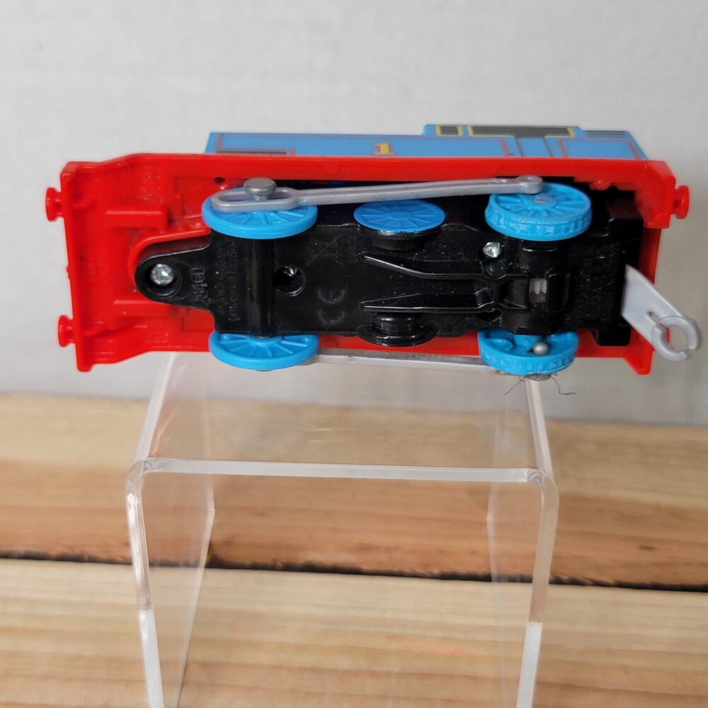 Thomas & Friends TrackMaster Motorized Toy Train Engine - Picture 6 of 7